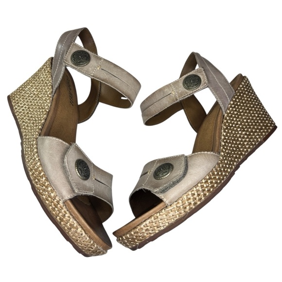 Cobb Hill New Balance wedge sandals shoes women’s size 10 taupe gray/beige